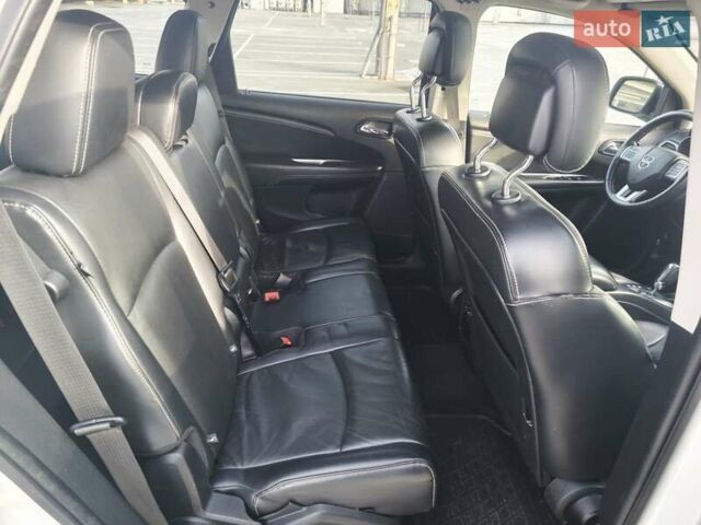 Білий Додж Джорні, об'ємом двигуна 3.6 л та пробігом 103 тис. км за 14000 $, фото 29 на Automoto.ua