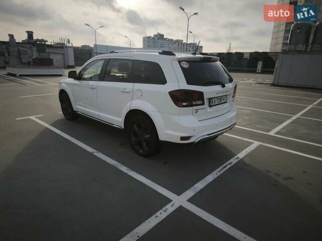 Білий Додж Джорні, об'ємом двигуна 3.6 л та пробігом 103 тис. км за 14000 $, фото 13 на Automoto.ua