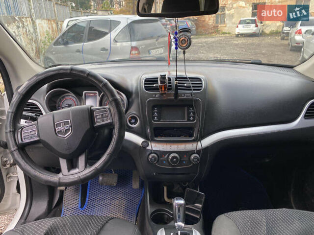 Додж Джорни 2018 в Тернополе на Automoto.ua Белый Додж Джорни, объемом двигателя 2.36 л и пробегом 112 тыс. км за 13000 $, фото 5 на Automoto.ua
