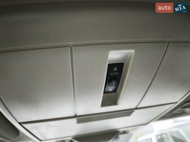 Білий Додж Джорні, об'ємом двигуна 3.6 л та пробігом 103 тис. км за 14000 $, фото 49 на Automoto.ua