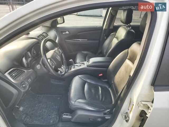 Білий Додж Джорні, об'ємом двигуна 3.6 л та пробігом 103 тис. км за 14000 $, фото 34 на Automoto.ua