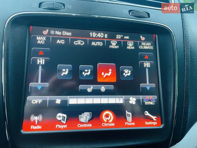 Белый Додж Джорни, объемом двигателя 3.6 л и пробегом 135 тыс. км за 15000 $, фото 12 на Automoto.ua