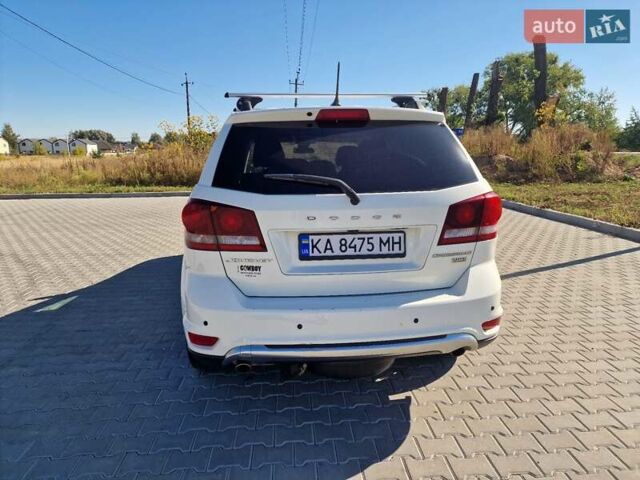 Белый Додж Джорни, объемом двигателя 3.6 л и пробегом 185 тыс. км за 14500 $, фото 8 на Automoto.ua