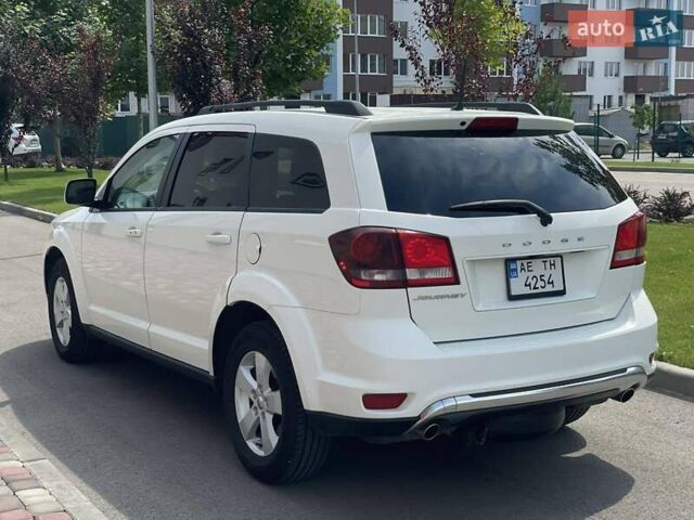 Білий Додж Джорні, об'ємом двигуна 3.6 л та пробігом 154 тис. км за 14700 $, фото 9 на Automoto.ua