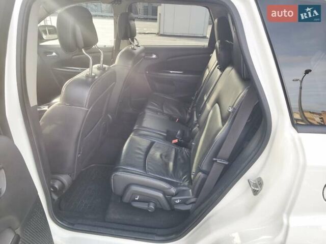 Білий Додж Джорні, об'ємом двигуна 3.6 л та пробігом 103 тис. км за 14000 $, фото 36 на Automoto.ua