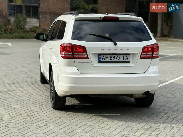 Білий Додж Джорні, об'ємом двигуна 2.36 л та пробігом 122 тис. км за 11850 $, фото 9 на Automoto.ua