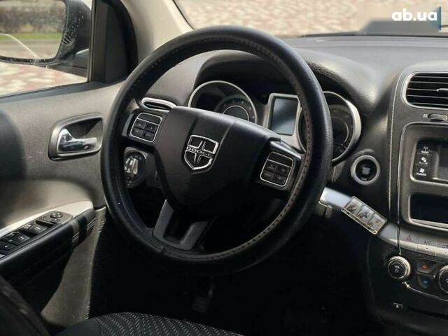 Белый Додж Джорни, объемом двигателя 3.6 л и пробегом 154 тыс. км за 14700 $, фото 17 на Automoto.ua