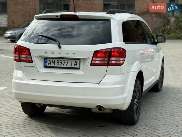 Білий Додж Джорні, об'ємом двигуна 2.36 л та пробігом 122 тис. км за 11850 $, фото 11 на Automoto.ua