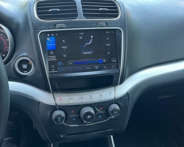 Белый Додж Джорни, объемом двигателя 0 л и пробегом 152 тыс. км за 12499 $, фото 8 на Automoto.ua