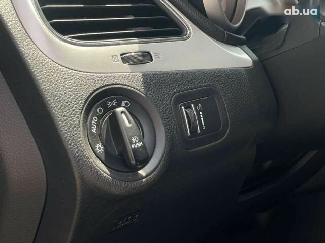 Белый Додж Джорни, объемом двигателя 3.6 л и пробегом 154 тыс. км за 14700 $, фото 15 на Automoto.ua