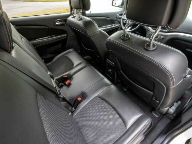 Білий Додж Джорні, об'ємом двигуна 3.6 л та пробігом 33 тис. км за 6300 $, фото 11 на Automoto.ua