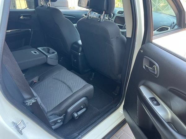 Белый Додж Джорни, объемом двигателя 0 л и пробегом 152 тыс. км за 12499 $, фото 19 на Automoto.ua