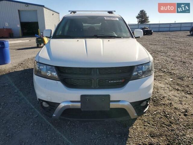 Белый Додж Джорни, объемом двигателя 3.6 л и пробегом 70 тыс. км за 1100 $, фото 4 на Automoto.ua