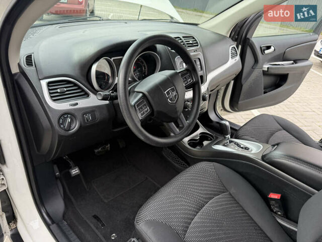 Білий Додж Джорні, об'ємом двигуна 2.36 л та пробігом 122 тис. км за 11850 $, фото 28 на Automoto.ua