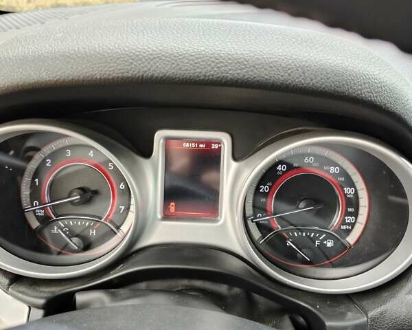 Додж Джорни 2018 в Новой Ушице на Automoto.ua Белый Додж Джорни, объемом двигателя 2.36 л и пробегом 111 тыс. км за 11900 $, фото 7 на Automoto.ua