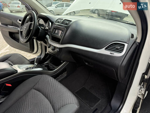 Білий Додж Джорні, об'ємом двигуна 2.36 л та пробігом 122 тис. км за 11850 $, фото 37 на Automoto.ua