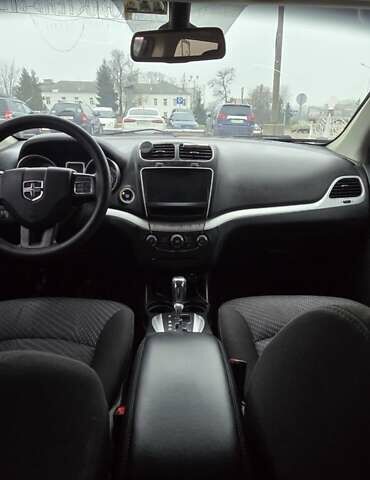 Белый Додж Джорни, объемом двигателя 2.4 л и пробегом 198 тыс. км за 12400 $, фото 12 на Automoto.ua