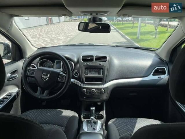Білий Додж Джорні, об'ємом двигуна 3.6 л та пробігом 154 тис. км за 14700 $, фото 18 на Automoto.ua