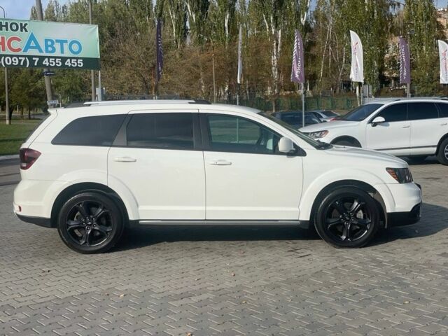 Додж Джорни 2019 в Кривом Роге на Automoto.ua Белый Додж Джорни, объемом двигателя 3.6 л и пробегом 60 тыс. км за 16700 $, фото 4 на Automoto.ua