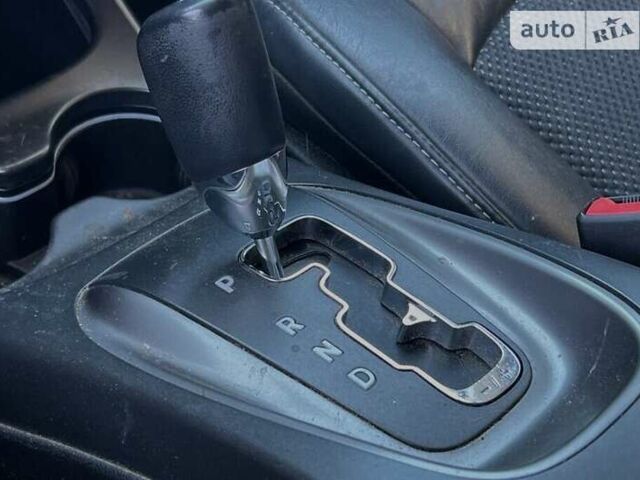 Белый Додж Джорни, объемом двигателя 0 л и пробегом 122 тыс. км за 3000 $, фото 20 на Automoto.ua