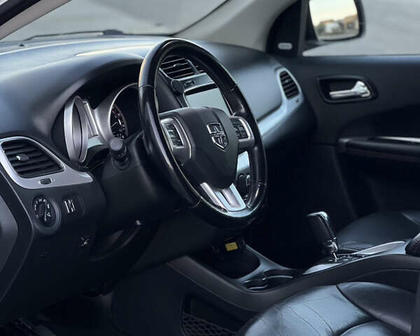 Білий Додж Джорні, об'ємом двигуна 3.61 л та пробігом 87 тис. км за 13700 $, фото 26 на Automoto.ua