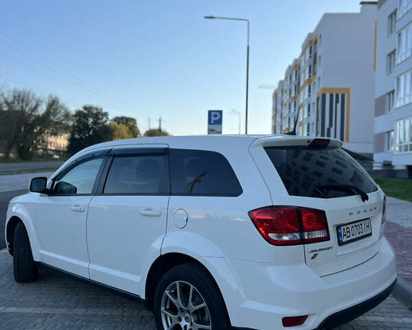 Білий Додж Джорні, об'ємом двигуна 3.61 л та пробігом 87 тис. км за 13700 $, фото 13 на Automoto.ua