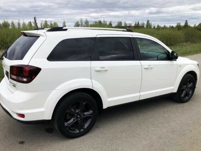 Додж Джорни 2019 в Киеве на Automoto.ua Белый Додж Джорни, объемом двигателя 0 л и пробегом 115 тыс. км за 9100 $, фото 9 на Automoto.ua