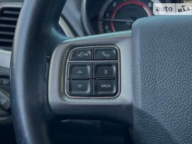 Белый Додж Джорни, объемом двигателя 0 л и пробегом 122 тыс. км за 3000 $, фото 11 на Automoto.ua