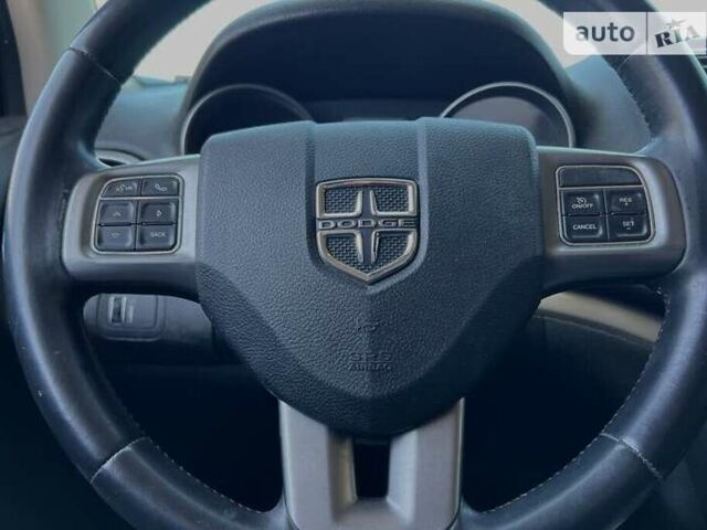 Белый Додж Джорни, объемом двигателя 0 л и пробегом 122 тыс. км за 3000 $, фото 12 на Automoto.ua