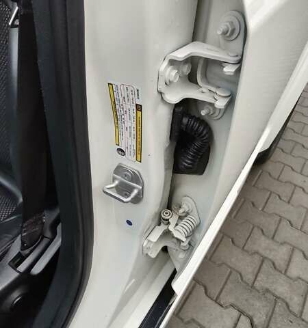 Белый Додж Джорни, объемом двигателя 3.6 л и пробегом 144 тыс. км за 15000 $, фото 12 на Automoto.ua