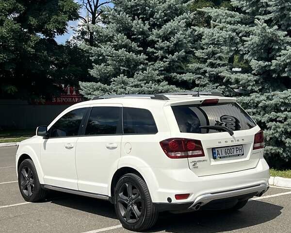 Додж Джорни 2019 в Киеве на Automoto.ua Белый Додж Джорни, объемом двигателя 3.6 л и пробегом 144 тыс. км за 14300 $, фото 5 на Automoto.ua