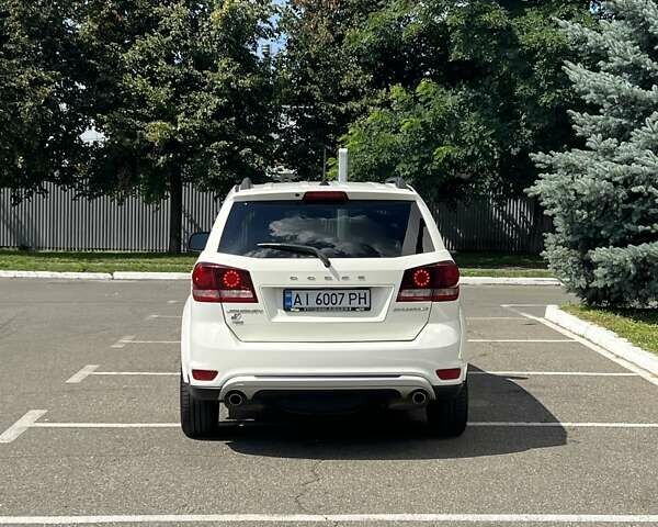 Додж Джорни 2019 в Киеве на Automoto.ua Белый Додж Джорни, объемом двигателя 3.6 л и пробегом 144 тыс. км за 14300 $, фото 6 на Automoto.ua