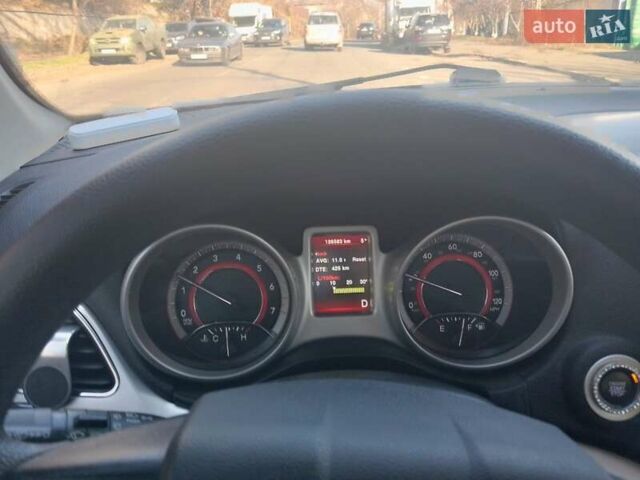 Белый Додж Джорни, объемом двигателя 2.36 л и пробегом 126 тыс. км за 11900 $, фото 6 на Automoto.ua