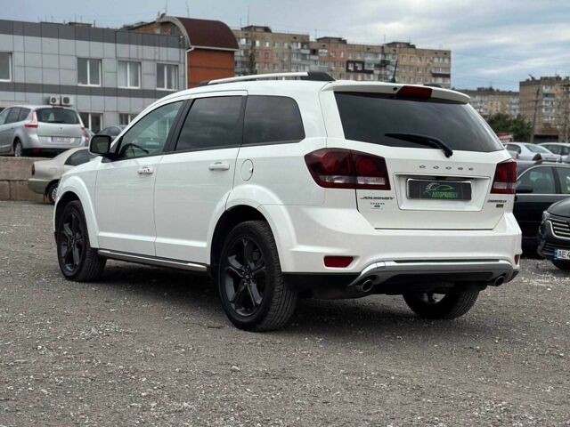 Додж Джорни 2019 в Кривом Роге на Automoto.ua Белый Додж Джорни, объемом двигателя 3.6 л и пробегом 59 тыс. км за 16499 $, фото 3 на Automoto.ua