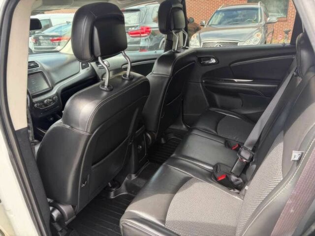 Додж Джорни 2019 в Виннице на Automoto.ua Белый Додж Джорни, объемом двигателя 3.6 л и пробегом 49 тыс. км за 2000 $, фото 9 на Automoto.ua