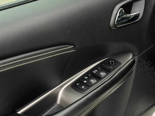 Додж Джорни 2019 в Кривом Роге на Automoto.ua Белый Додж Джорни, объемом двигателя 3.6 л и пробегом 59 тыс. км за 16499 $, фото 11 на Automoto.ua