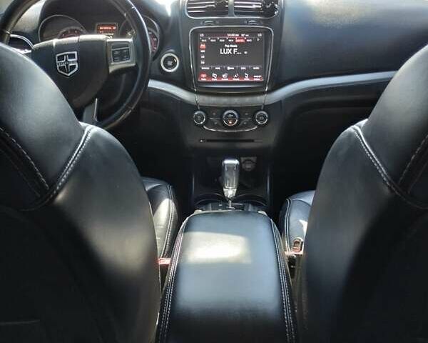 Білий Додж Джорні, об'ємом двигуна 3.6 л та пробігом 127 тис. км за 15200 $, фото 8 на Automoto.ua