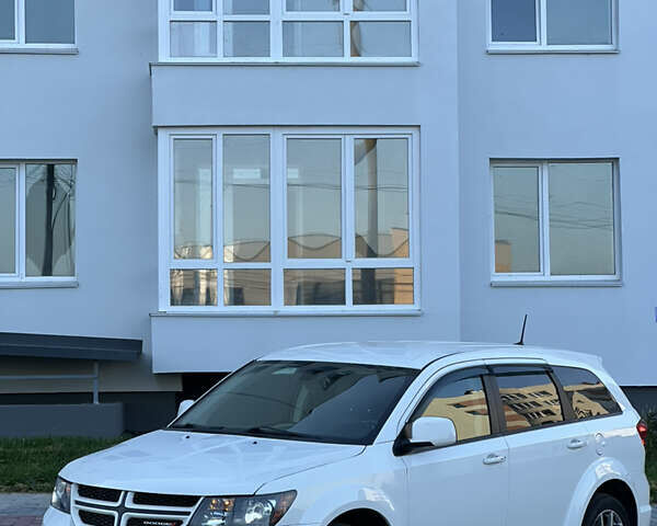 Білий Додж Джорні, об'ємом двигуна 3.61 л та пробігом 87 тис. км за 13700 $, фото 10 на Automoto.ua