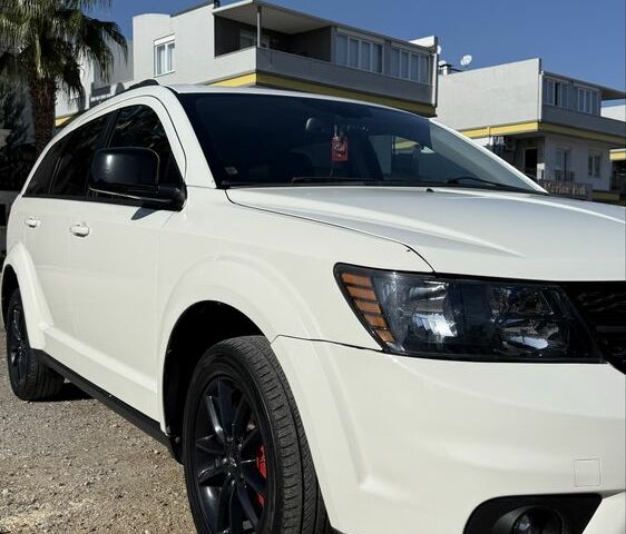 Белый Додж Джорни, объемом двигателя 2.4 л и пробегом 80 тыс. км за 14000 $, фото 19 на Automoto.ua