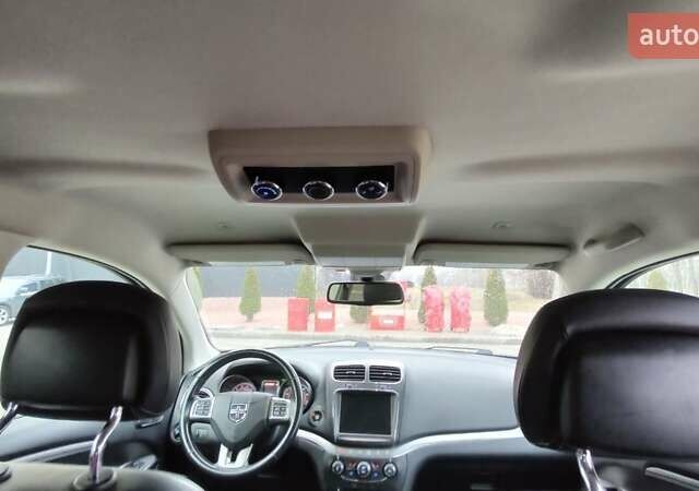 Белый Додж Джорни, объемом двигателя 3.6 л и пробегом 144 тыс. км за 15000 $, фото 17 на Automoto.ua