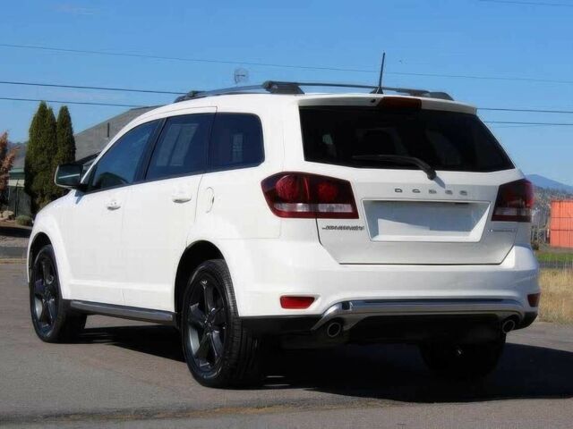 Белый Додж Джорни, объемом двигателя 3.6 л и пробегом 35 тыс. км за 9500 $, фото 4 на Automoto.ua