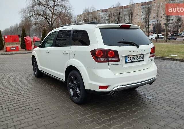 Белый Додж Джорни, объемом двигателя 3.6 л и пробегом 144 тыс. км за 15000 $, фото 8 на Automoto.ua