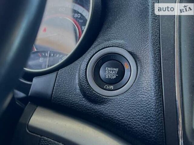 Белый Додж Джорни, объемом двигателя 0 л и пробегом 122 тыс. км за 3000 $, фото 19 на Automoto.ua