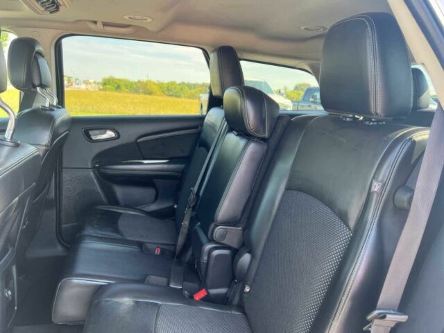 Білий Додж Джорні, об'ємом двигуна 2.4 л та пробігом 45 тис. км за 7500 $, фото 10 на Automoto.ua