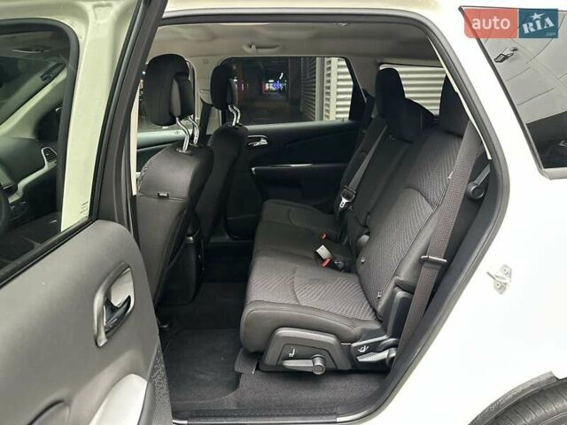 Додж Джорни 2020 в Киеве на Automoto.ua Белый Додж Джорни, объемом двигателя 2.4 л и пробегом 86 тыс. км за 15500 $, фото 30 на Automoto.ua