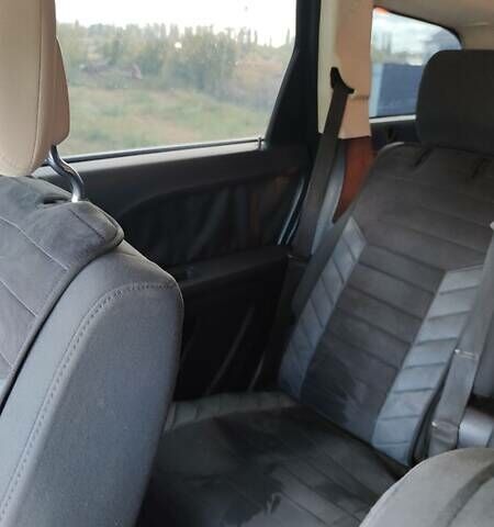 Бежевий Додж Джорні, об'ємом двигуна 2.4 л та пробігом 224 тис. км за 7300 $, фото 18 на Automoto.ua