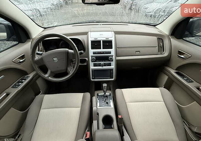 Бежевый Додж Джорни, объемом двигателя 1.97 л и пробегом 154 тыс. км за 8500 $, фото 22 на Automoto.ua