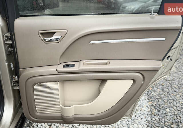 Бежевый Додж Джорни, объемом двигателя 1.97 л и пробегом 154 тыс. км за 8500 $, фото 27 на Automoto.ua