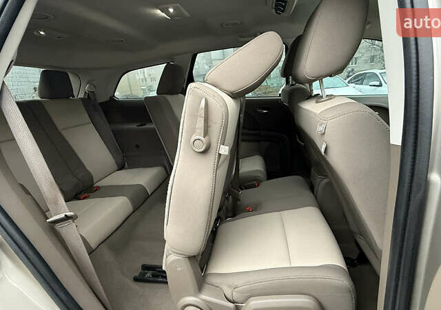 Бежевый Додж Джорни, объемом двигателя 1.97 л и пробегом 154 тыс. км за 8500 $, фото 29 на Automoto.ua