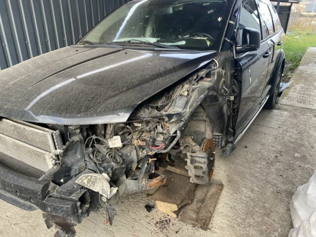 Черный Додж Джорни, объемом двигателя 0 л и пробегом 218 тыс. км за 6000 $, фото 1 на Automoto.ua